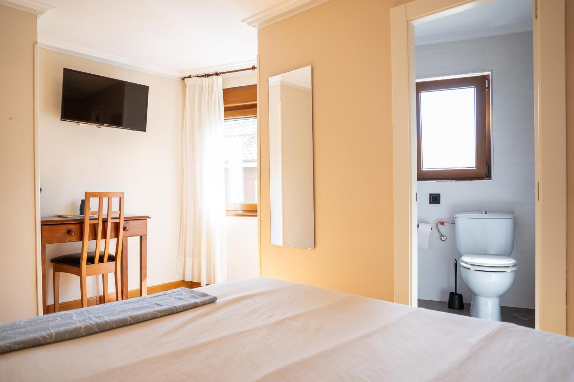 Pension San Jorge Nueva De Llanes Eksteriør bilde