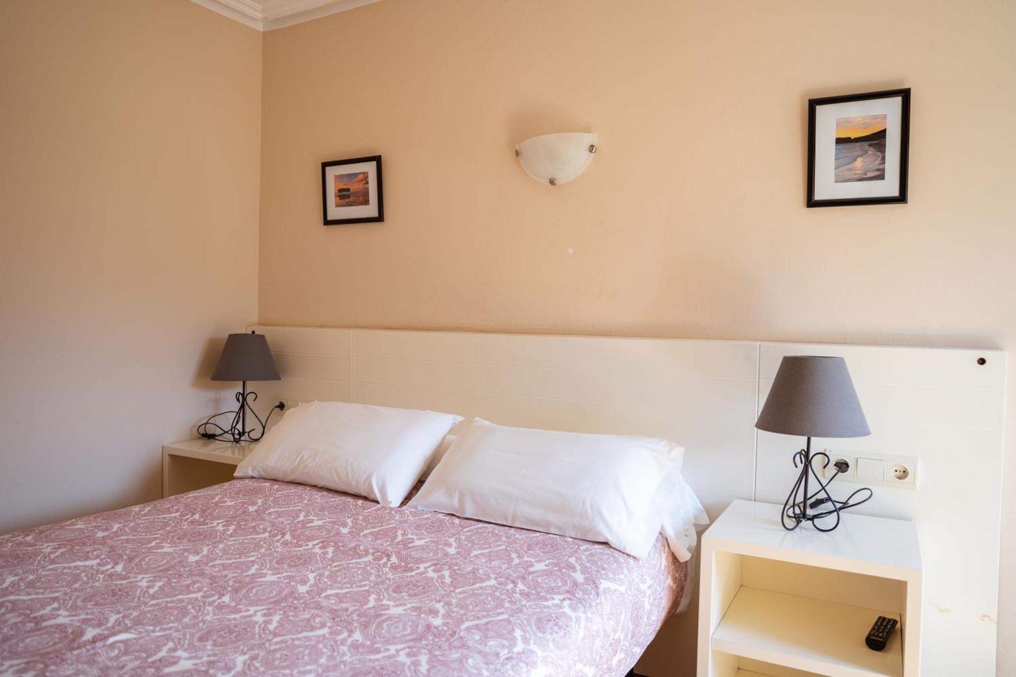 Pension San Jorge Nueva De Llanes Eksteriør bilde