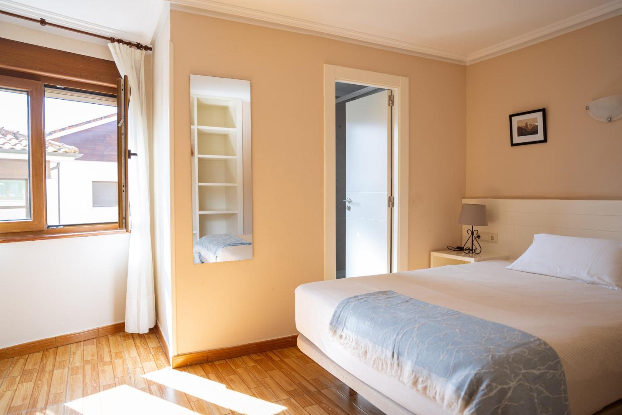 Pension San Jorge Nueva De Llanes Eksteriør bilde